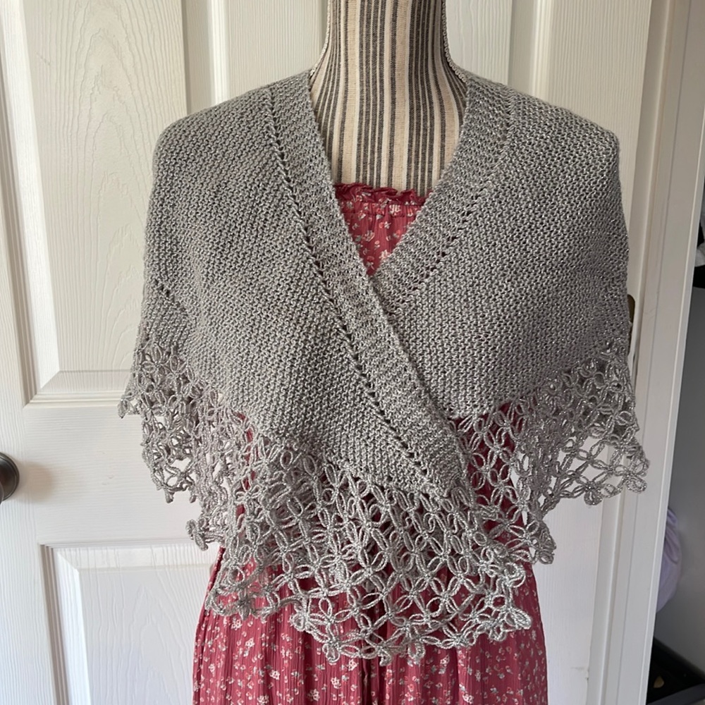 Hand made knitting scarf